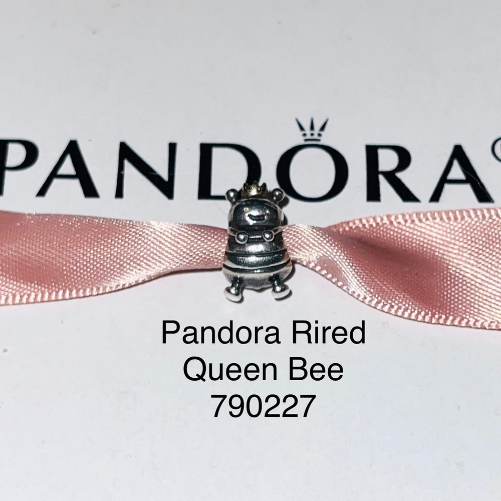 Pandora Retired Queen Bee Charm